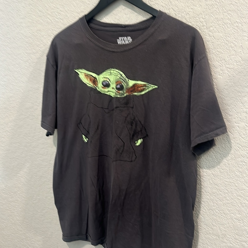 Large baby yoda t shirt - Picture 3 of 6